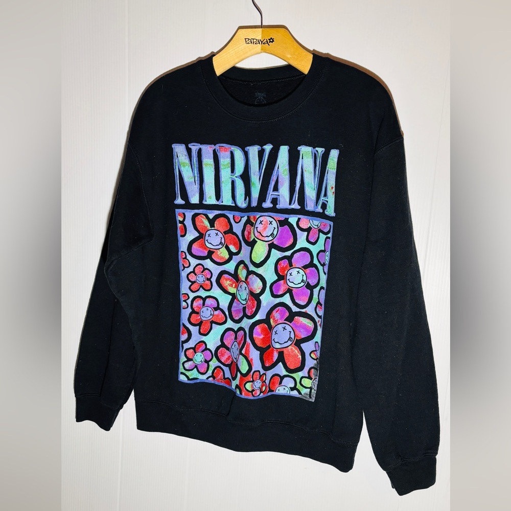 NIRVANA black sweatshirt Women’s size medium